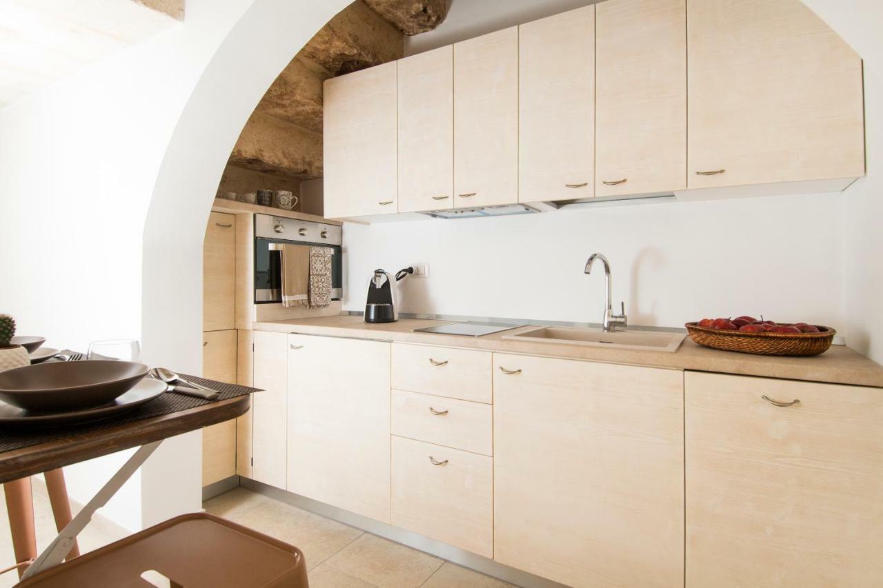 Dimora Via Vitti - Puglia Mia Apartments Monopoli Kültér fotó